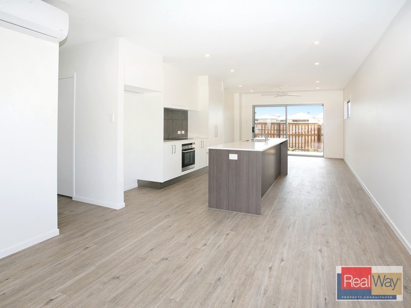 2/8 Ivory Street, Caloundra West QLD 4551