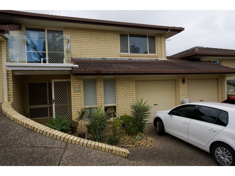 2/33 Hodgens Street, Caloundra QLD 4551