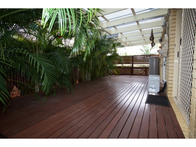 2/33 Hodgens Street, Caloundra QLD 4551