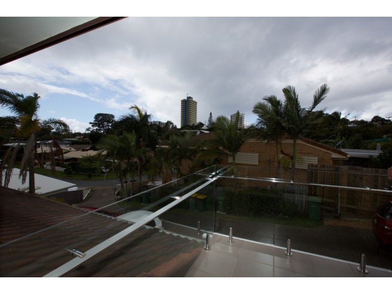 2/33 Hodgens Street, Caloundra QLD 4551