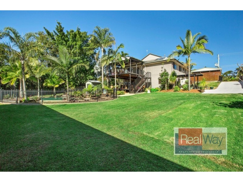 9 Ironbark Road, Little Mountain QLD 4551