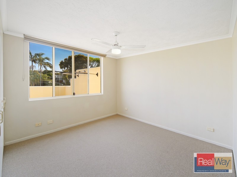 1/9 Rooke Street, Dicky Beach QLD 4551