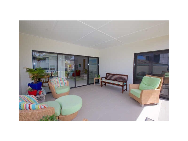 7 Crees Parade, Dicky Beach QLD 4551
