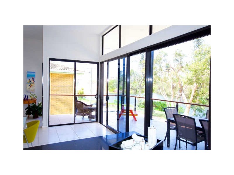 7 Crees Parade, Dicky Beach QLD 4551