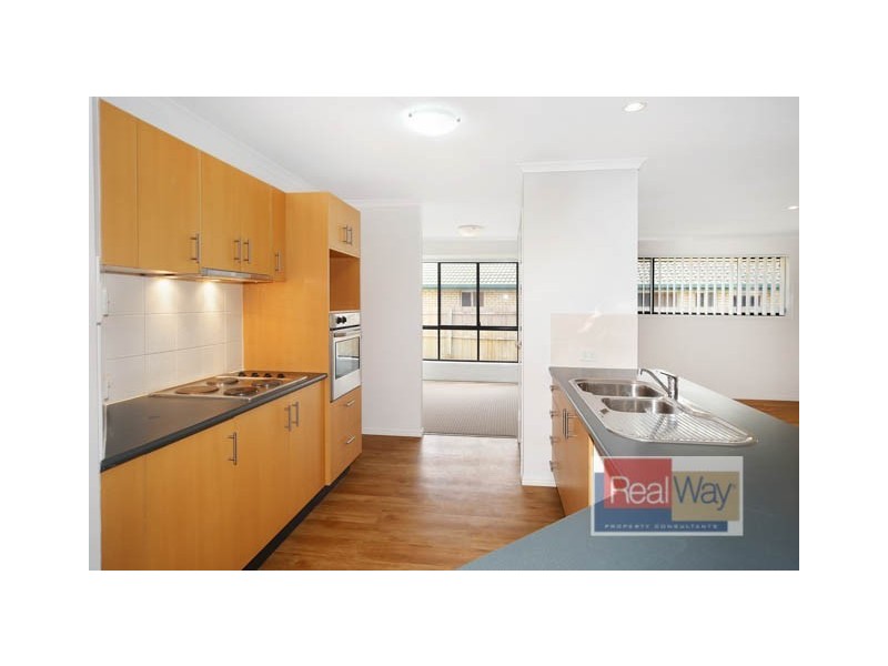 7 Springs Drive, Little Mountain QLD 4551