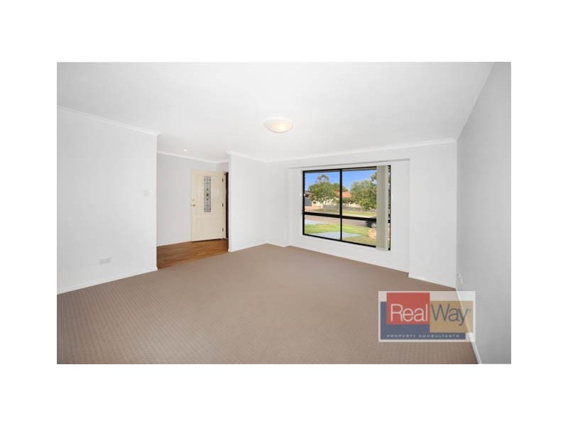 7 Springs Drive, Little Mountain QLD 4551