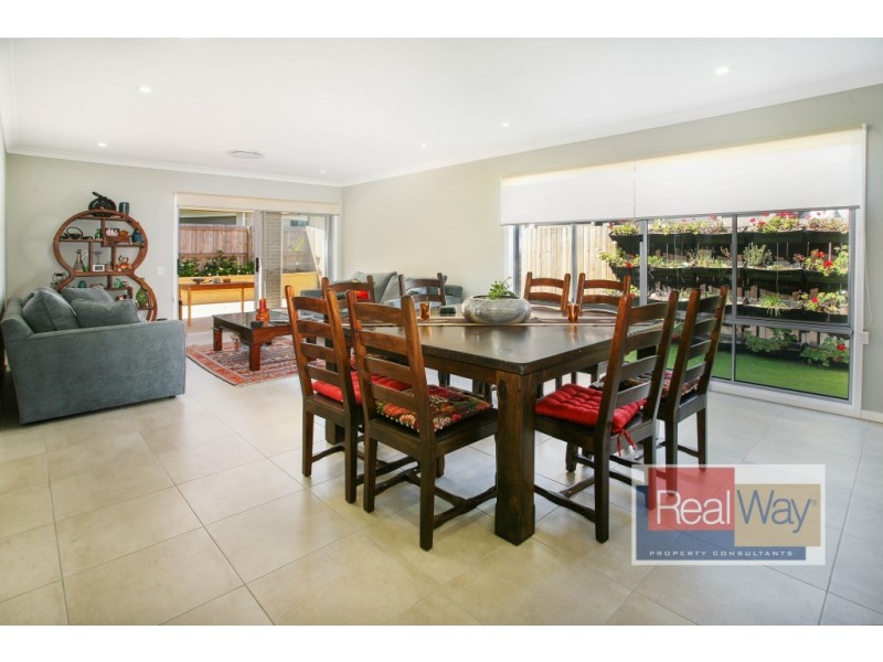 11 Coral Crescent, Caloundra West QLD 4551
