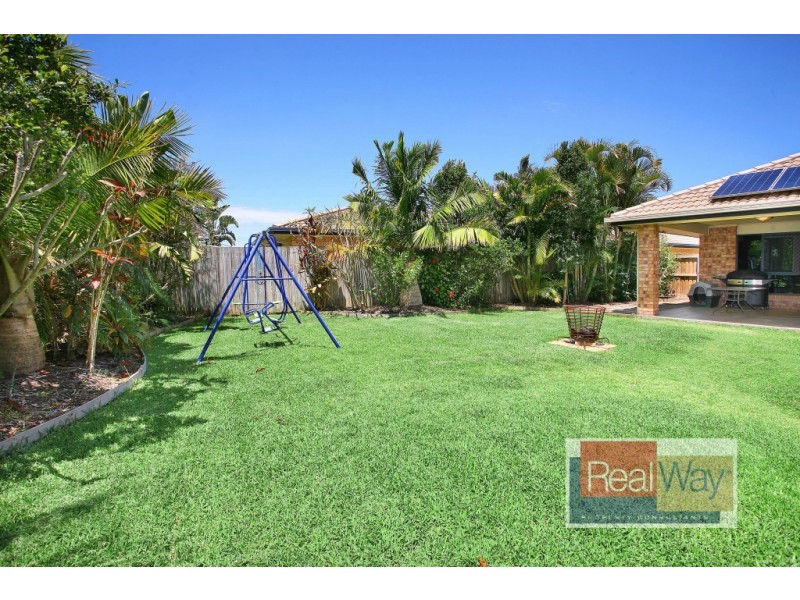 20 Water Side Place, Little Mountain QLD 4551