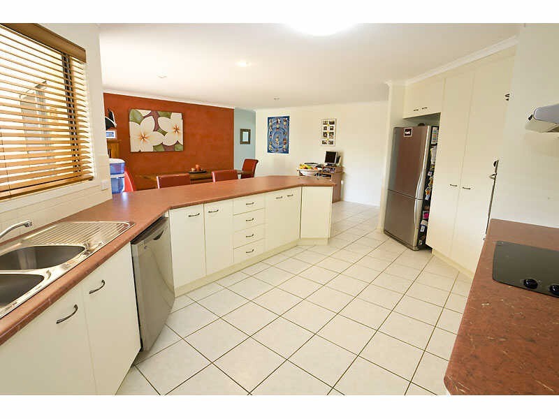 1 Lilac Crescent, Currimundi QLD 4551