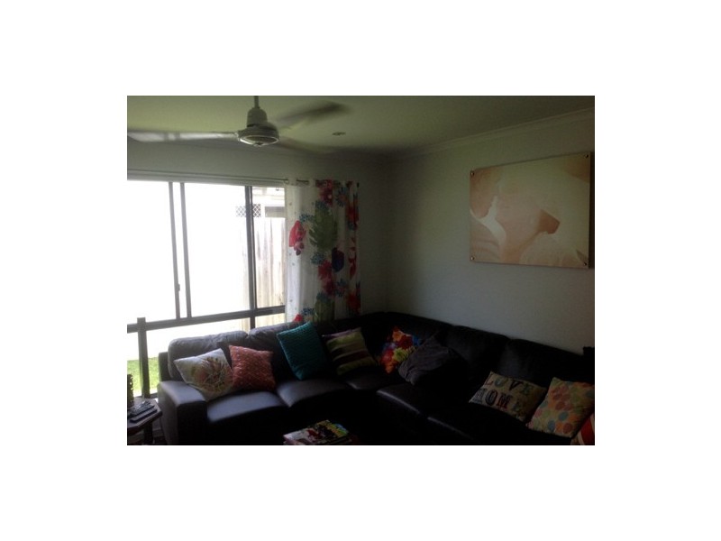 10 Longcove Place, Peregian Springs QLD 4573