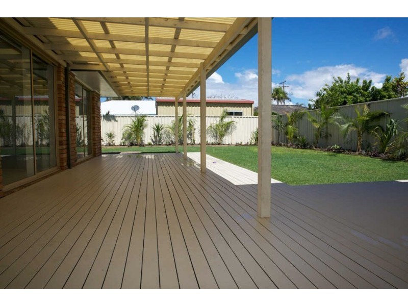 2 Tandara Street, Warana QLD 4575