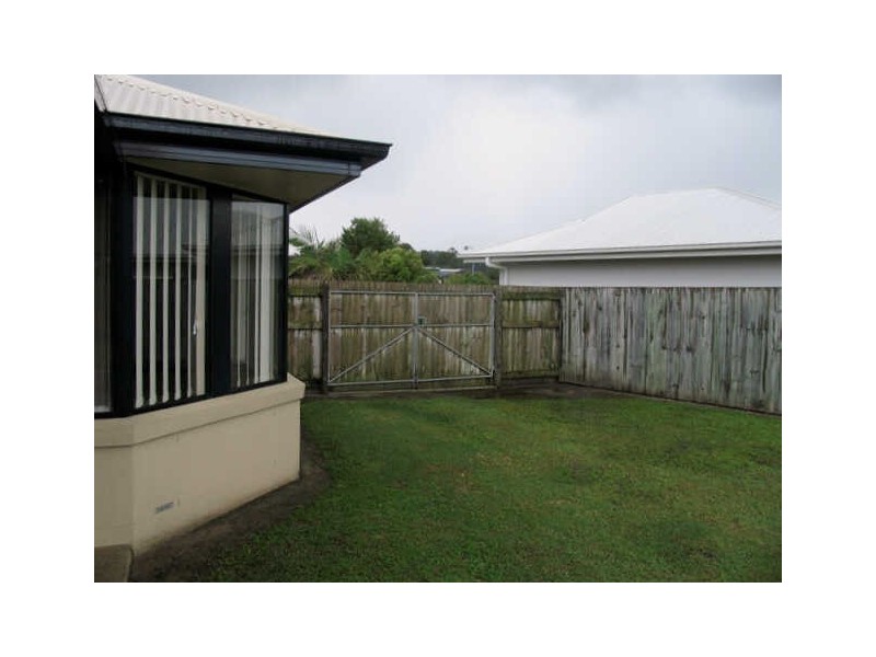 45 Cougal Circuit, Caloundra West QLD 4551