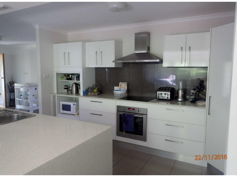 11 Cooroora Street, Dicky Beach QLD 4551
