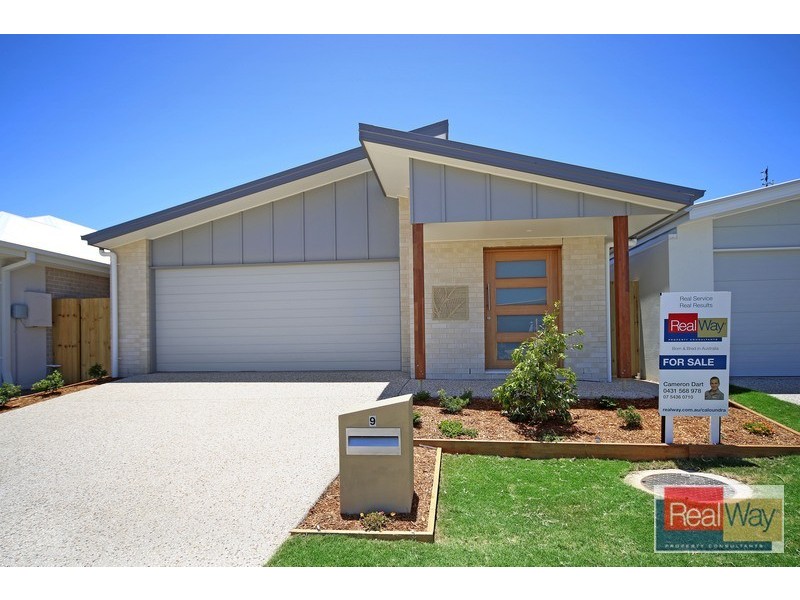 9 Chestnut Crescent, Caloundra West QLD 4551