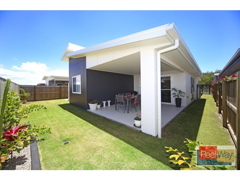 31 Apple Crescent, Caloundra West QLD 4551