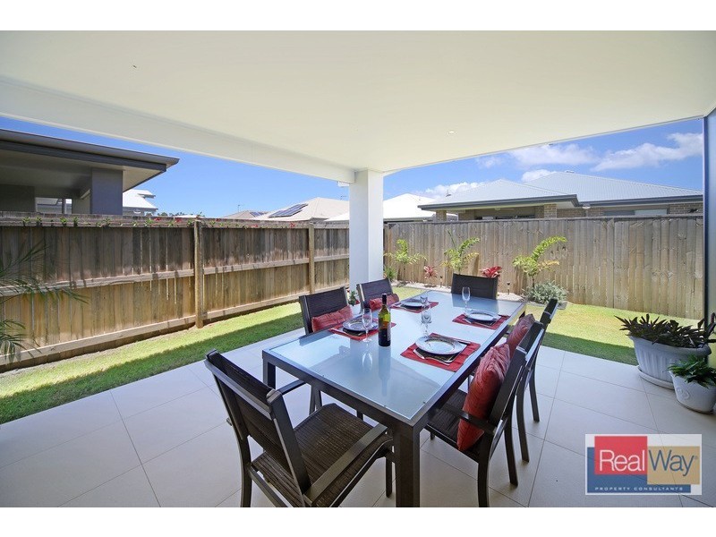 31 Apple Crescent, Caloundra West QLD 4551