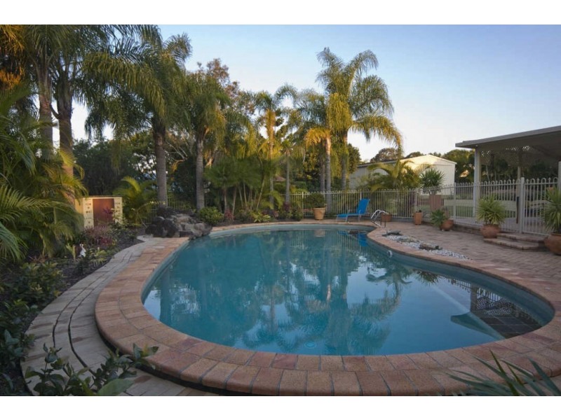 5 Homestead Drive, Little Mountain QLD 4551