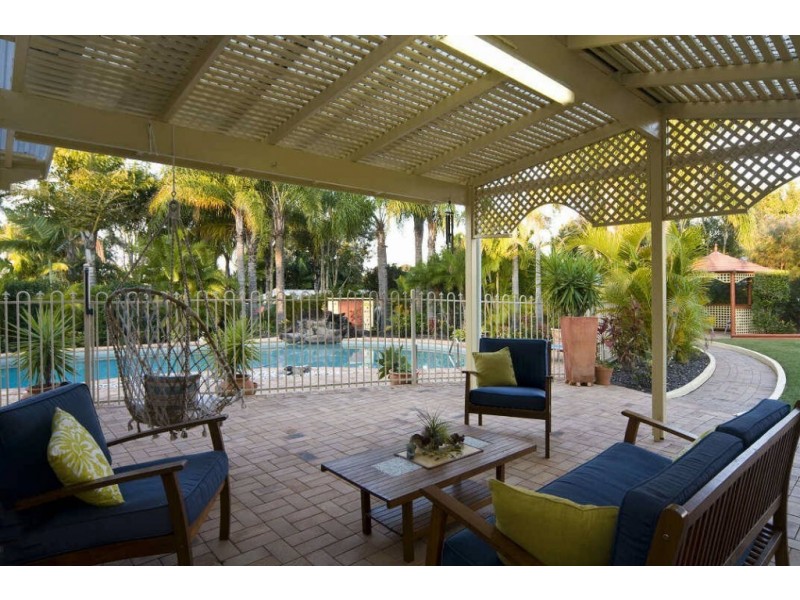 5 Homestead Drive, Little Mountain QLD 4551