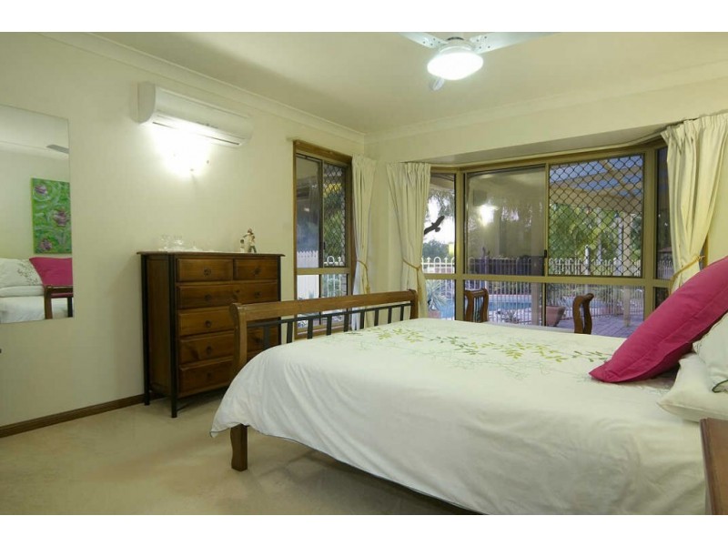 5 Homestead Drive, Little Mountain QLD 4551