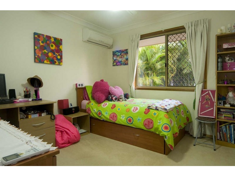 5 Homestead Drive, Little Mountain QLD 4551