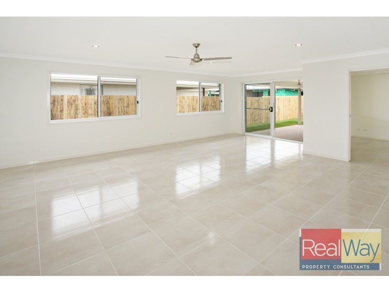 18 Turquoise Place, Caloundra West QLD 4551
