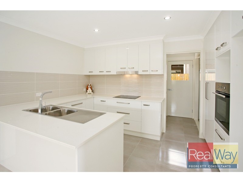 18 Turquoise Place, Caloundra West QLD 4551
