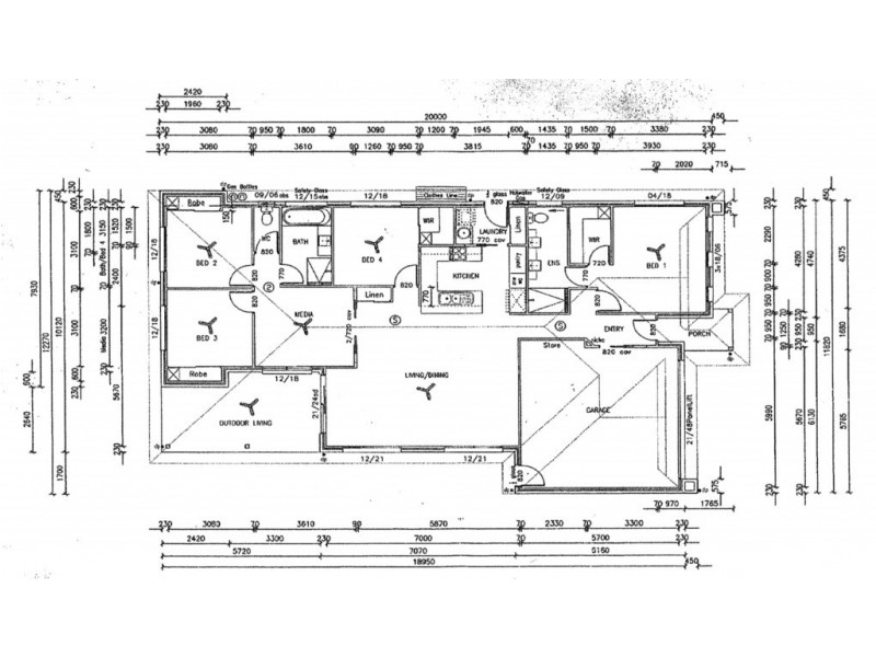 18 Turquoise Place, Caloundra West QLD 4551 Floorplan