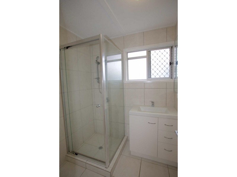 2/55 Arthur Street, Caloundra QLD 4551