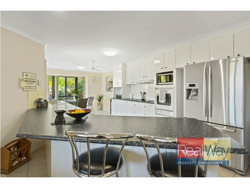 11 Homestead Drive, Little Mountain QLD 4551