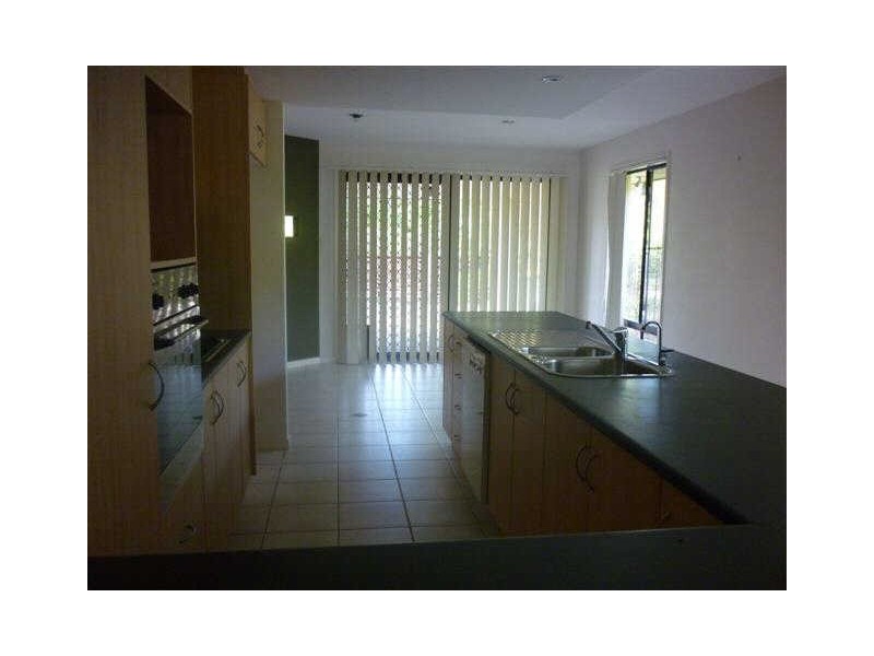 6 Wisteria Place, Currimundi QLD 4551