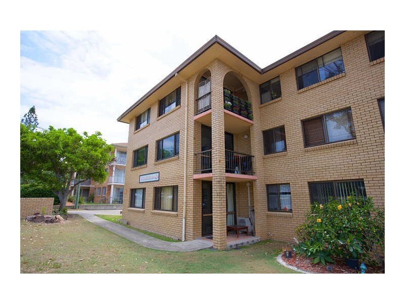 8/8 Coonowrin Street, Currimundi QLD 4551