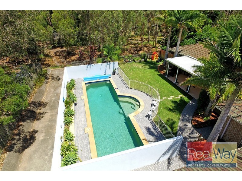 3 Tulloch Close, Little Mountain QLD 4551