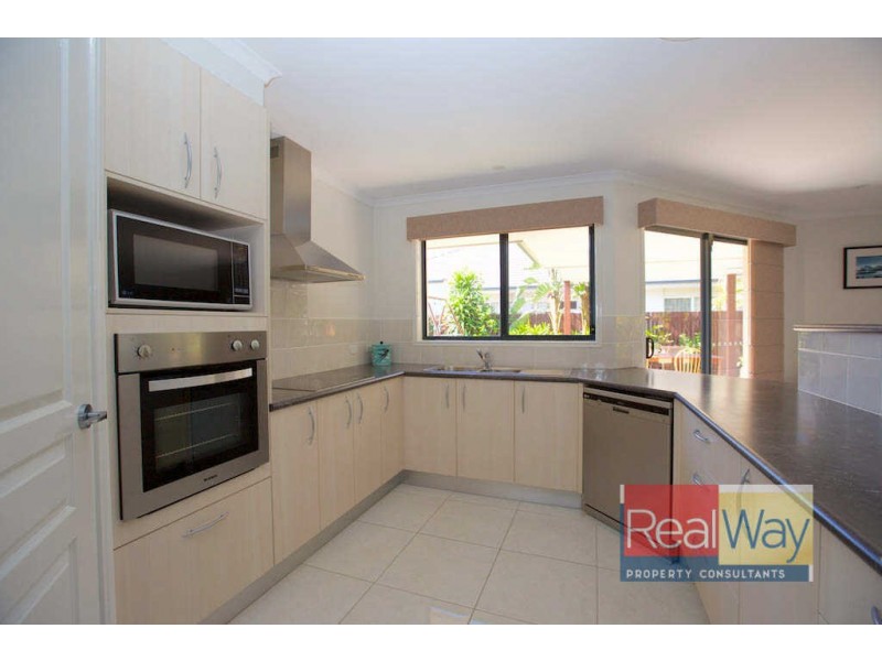 4 Satinash Street, Meridan Plains QLD 4551