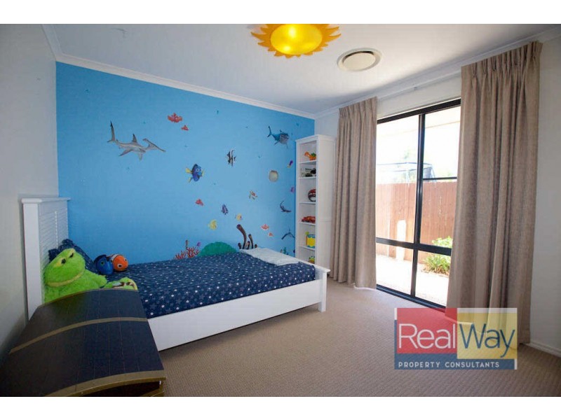 4 Satinash Street, Meridan Plains QLD 4551