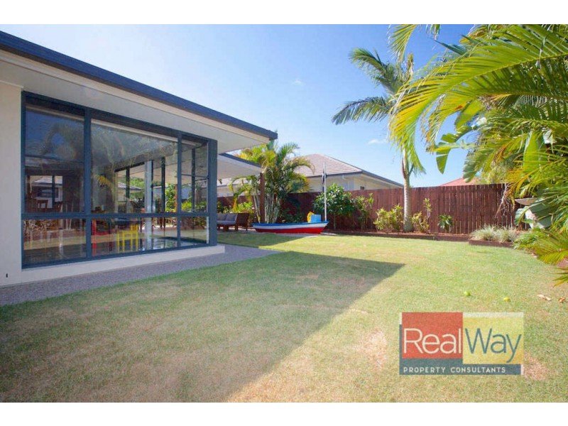4 Satinash Street, Meridan Plains QLD 4551