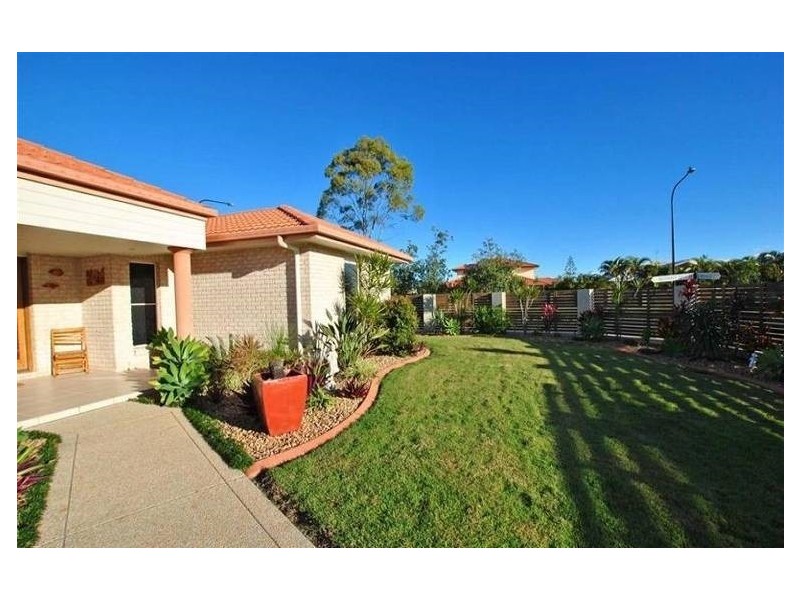 18 Endeavour Crescent, Pelican Waters QLD 4551