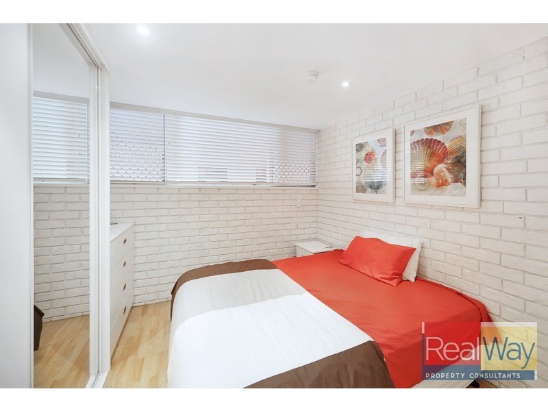 4/12 Merrima Avenue, Kings Beach QLD 4551