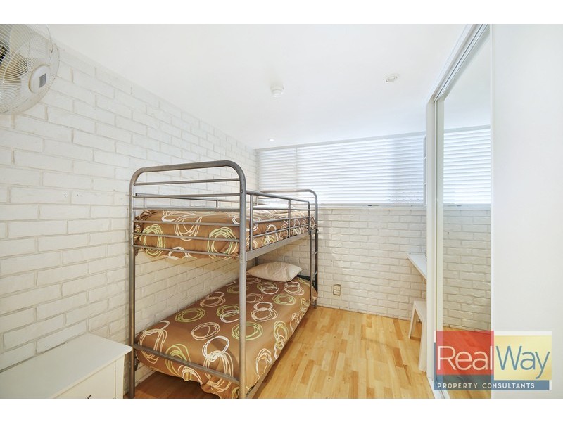 4/12 Merrima Avenue, Kings Beach QLD 4551