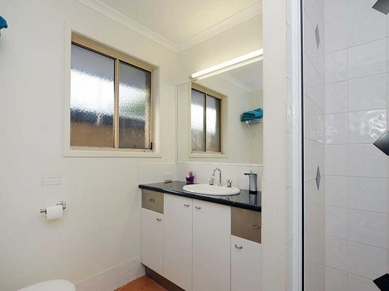 1 Snapper Street, Little Mountain QLD 4551