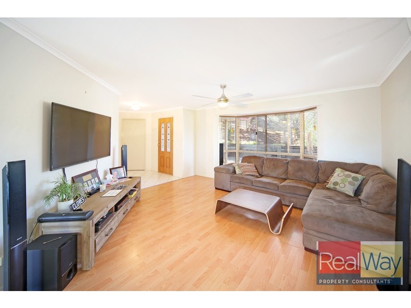 6 Stradbroke Drive, Little Mountain QLD 4551