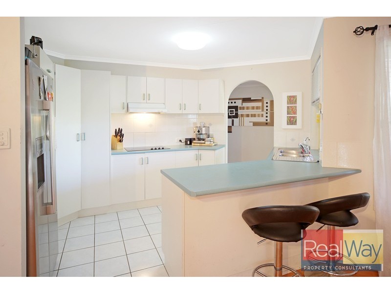 6 Stradbroke Drive, Little Mountain QLD 4551