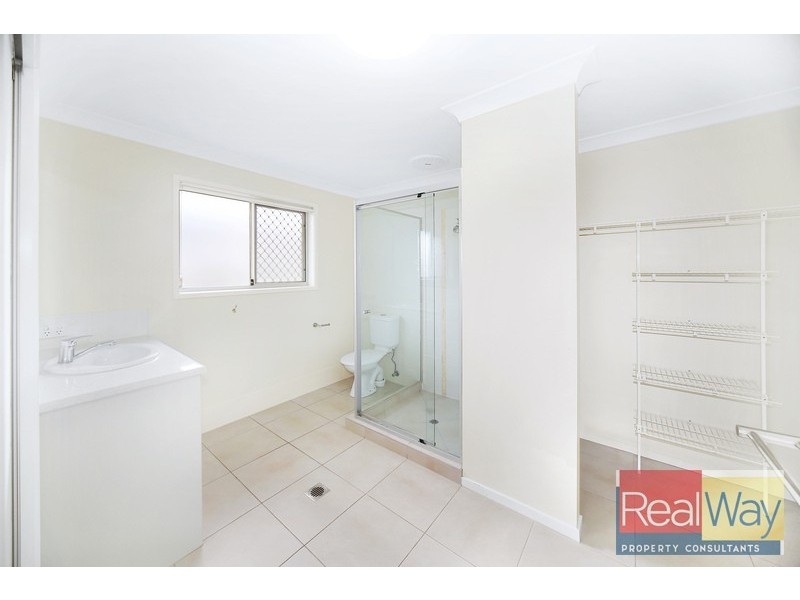 11 Sunrise Terrace, Little Mountain QLD 4551