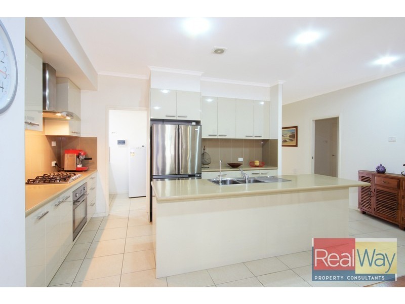 5 Currimundi Road, Currimundi QLD 4551