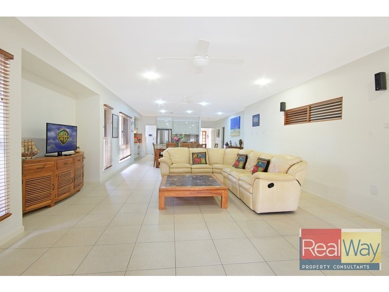 5 Currimundi Road, Currimundi QLD 4551