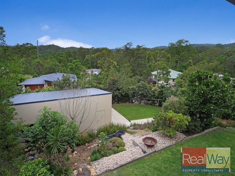 17 Viewland Drive, Mooloolah Valley QLD 4553