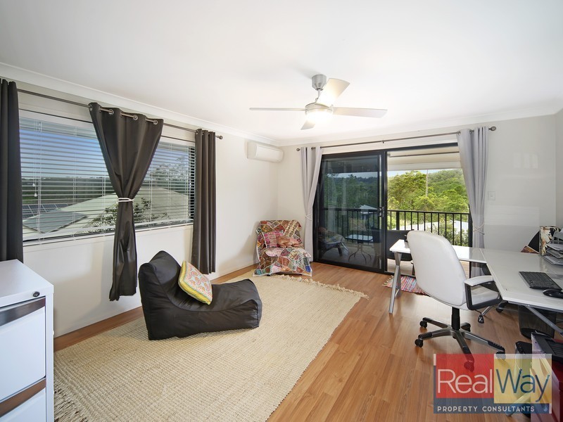 17 Viewland Drive, Mooloolah Valley QLD 4553