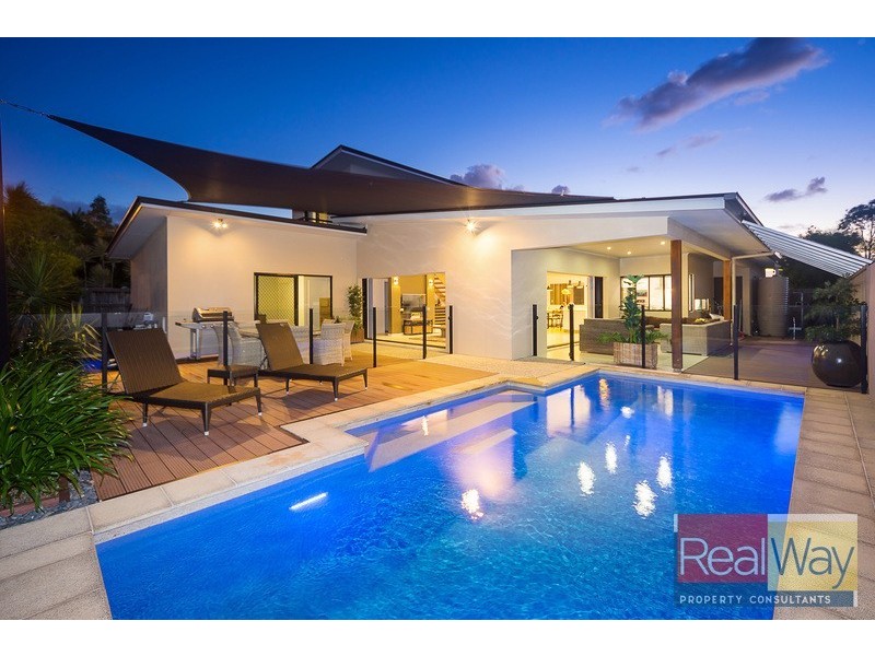 30 Elvena Circuit, Little Mountain QLD 4551