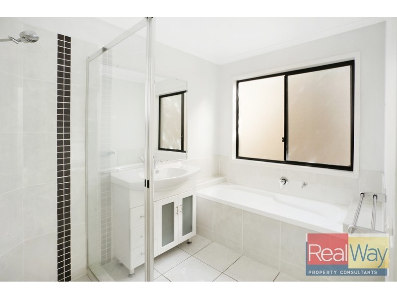 42 Huntley Place, Caloundra West QLD 4551