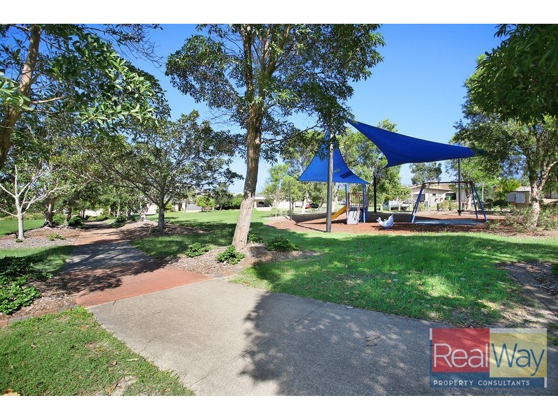 42 Huntley Place, Caloundra West QLD 4551