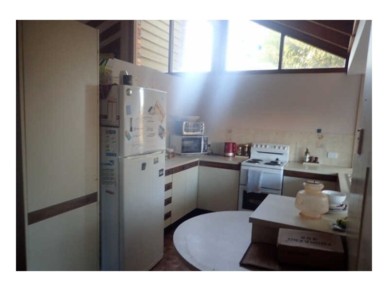 39 Kookaburra Crescent, Bokarina QLD 4575